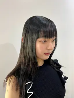 【顔まわりのうねりが気になる方】前髪縮毛矯正＋トリートメント