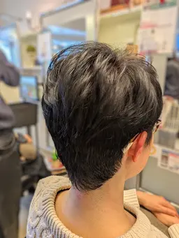 カット✂️⸒⸒(シャンプーブロー💆🏻‍♀️込み)
