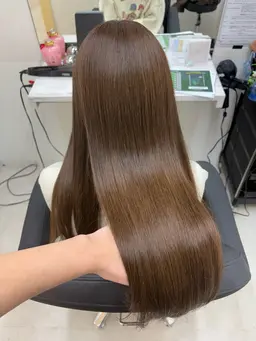 似合わせカラー＋プレミーク内部補修ケアトリートメント🦢✨