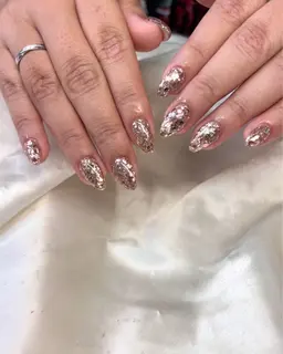 ラメワンカラー(オフ込み)                  　　　　      ¥5,500 → ¥4,400✨