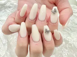 【チップ長さ出し】ワンカラーネイル(オフあり)