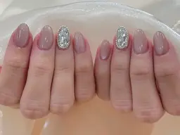 2本ストーン埋め尽くし+ワンカラー🌼ソフトジェルオフ込み