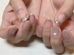 上品シンプル💅【オフ込み🫧】🌼🌸押し花ラメフレンチネイル🌼🌸