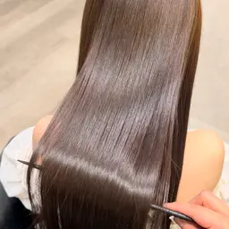 【リラックスできて睡眠の質向上💤】25分ヘッドスパ＋最高峰髪質改善トリートメント🫧