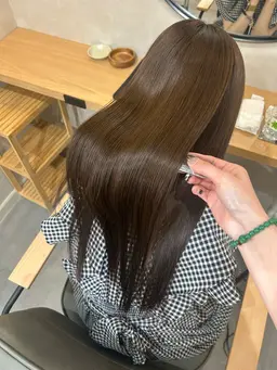 【🥇リピート率No.1🥇】METEOカラー+トリートメント+顔まわりカット