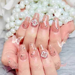 【Hand】オフなし‼️💕持ち込みデザイン💞アート４本まで(オフ有り＋500)