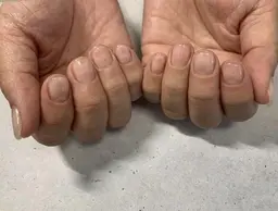 ネイルオフ