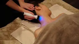 肩こり、肩甲骨付近のだるさや疲れに❕ 瘦身効果でデコルテ、背中スッキリ✨