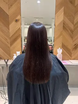自然にまとまる縮毛矯正（カット込）💙