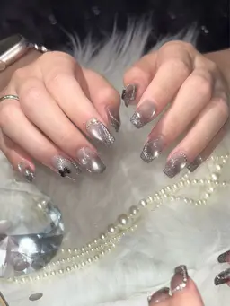 〈kotone限定❗️〉長さ出し10本+スタッフお任せ簡単アート込デザイン✨※オフ無し