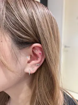 【可愛い💕＋不調ケア⁈】耳ツボジュエリー💎