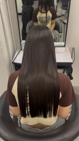 🌟ミニモ限定特別価格🌟】✨艶髪ストレート✨➕毛先調整カット                詳しくは補足欄！