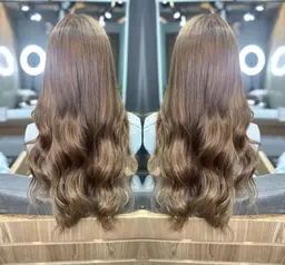 暖色　寒色💖ヘアカラー＋潤いトリートメント💖