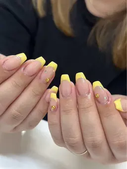 🤍長さだし１０本🤍フレンチネイル　オフ無❌