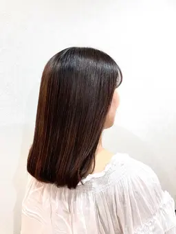 カラー＋トリートメント🌿✨毛先料金→ミディアム＋1,100円、ロング→＋2,200円