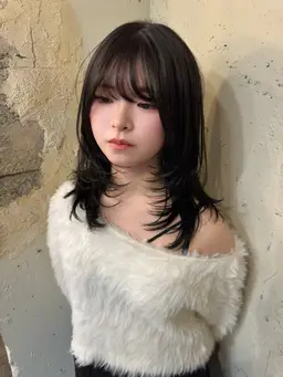 💇‍♀️U24レイヤーカット+カラー+トリートメント（SNS用で写真、動画撮らせて頂きます。）