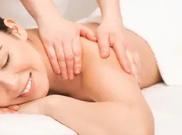 💐70分肩こり解放！デスクワーク疲れに！💐【首・肩こり/頭集中ほぐし】※オイルでマッサージを行います