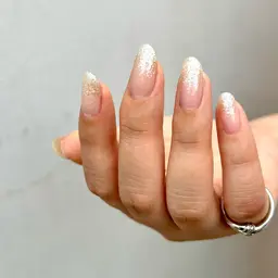 ★リピーター様限定★【ハンド💅✨/オフあり】グラデーションorラメグラ🌻サンプルから選択🌈🫧（ネイルモデル）