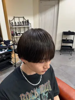【平日限定クーポン】メンズカット✨️🔥無料トリートメント付🔥