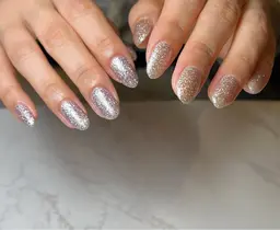 《特別価格》【オフ込】ワンカラー(マグ使用◎)orラメグラ¥5,480→¥4,980