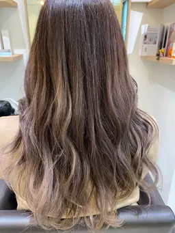 ブリーチ+カラー+4STEP式トリートメント