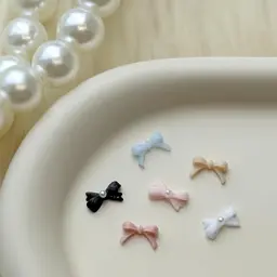 【オフ無料】選べるリボンパーツ×ワンカラー🎀✧*。 オフあり/シンプル/オフィスネイル/リボンネイル/パラジェル可