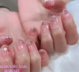 🩷新人ネイリスト🩷HANDカラグラorラメグラ（オフなし）パーツ追加🆗（別料金）