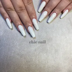 ハンド💅🏻長さ出しチップ10本❕ワンカラー＋2本ラメコース❤️‍🔥※現金のみ