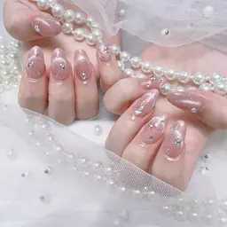 ❤️‍🔥💥期間限定💥❤️‍🔥チップ長さだし10本＋マグネットフレンチ＋10個ストーン🍀¥9300