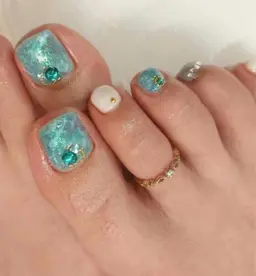 （オフなし）フットネイル定額＋フットバス付き⚪︎カラー変更OK⚪︎サンプルからお選び頂けます♡