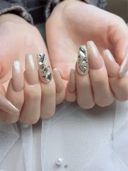 【持ち込みOK】長さだし１０本＋アート２​〜​４本☆他店オフ無料