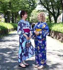 《ペア割》🚺ヘアセット+浴衣着付け