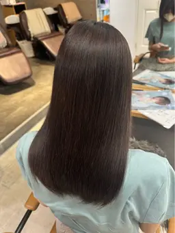 💫縮毛矯正＋トリートメント💫【鎖骨下～胸上の長さの方限定】