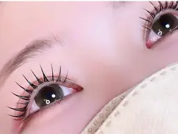 🌸【まつパ】🌸パリジェンヌラッシュリフト(上)🌻美容液込み🌻