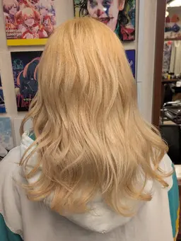 ミニモ限定🌟初回限定クーポン🥳ブリーチ+カット+トリートメント💛ブロンドにしたい方💛