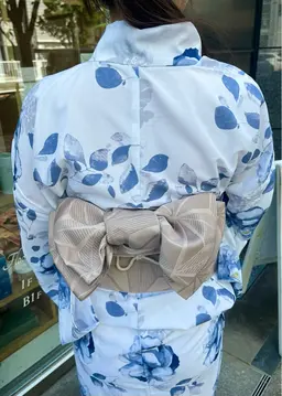 浴衣着付けのみ👘🎇花火大会やイベント前に✨️※補足説明の持参物を確認し、お忘れ物がないようにお願い致します。