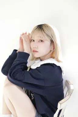 【ご新規様🤍】顔周りカット＋ブリーチありダブルカラー