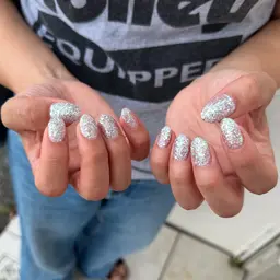オフあり💅無料ハンドモデル （ワンカラー）
