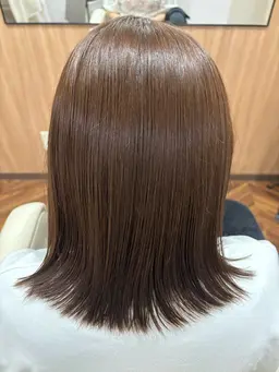 【７月28日、29日、30日営業中限定🎀】ブリーチなし艶カラー🪽🌟