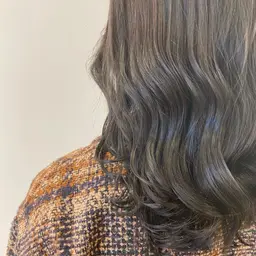 【‼️ご新規様限定‼️】話題のオイルカラー+Aujuaトリートメントで最高の艶髪に✨