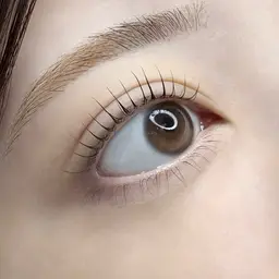 【29日18:30​〜​お一人様限定🌟】上下まつ毛パーマ💖✨(アイシャンプー+お仕上げ束間コーティング付き)