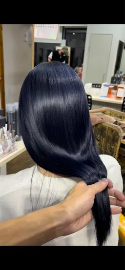 💎艶髪サラサラ💎カット+フルカラー+極潤トリートメント🖤