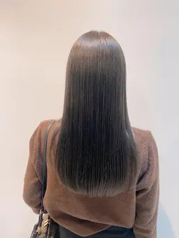 ダメージ毛ならこちらでクセ毛対策🫧💙💚酸性縮毛矯正+カット+5ステップ+ホームケア