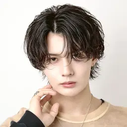 🔥どんな髪型もお任せ🔥メンズカット🔥+🔥スタイリングしやすく😎曲がる縮毛矯正🔥【ミニモ学割/韓国】