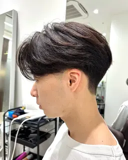 骨格補正カット（センターパート）+髪質改善ストレート