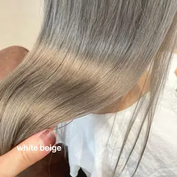 【ナチュラルハイトーン💫💫】ケアブリーチ＋カラー＋ダメージケアトリートメント☁️ロング料金なし☁️