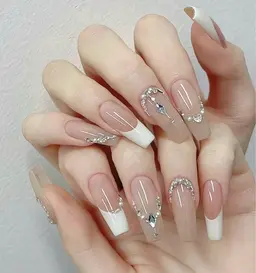 【オフあり】チプ長さだし10本持ち込みデザイン