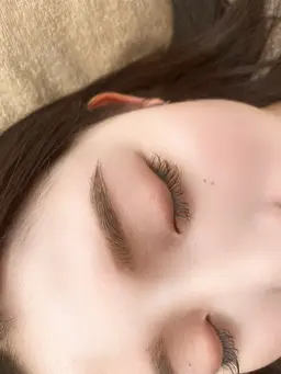 【LED】フラットラッシュ120本×美眉スタイリング