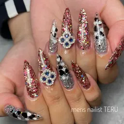 150分アート•スカルプつけ放題