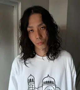 メンズカット+パーマ ミディアム〜ロング